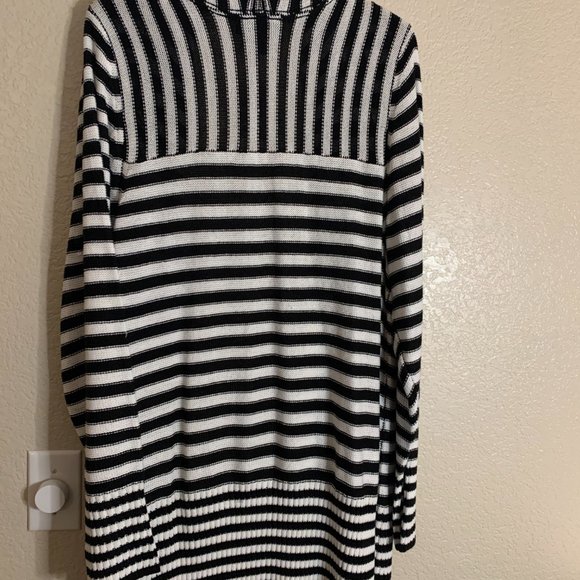 NWT Lane Bryant Stripe Long Line Open front sweater - size 22/24 - Picture 4 of 6